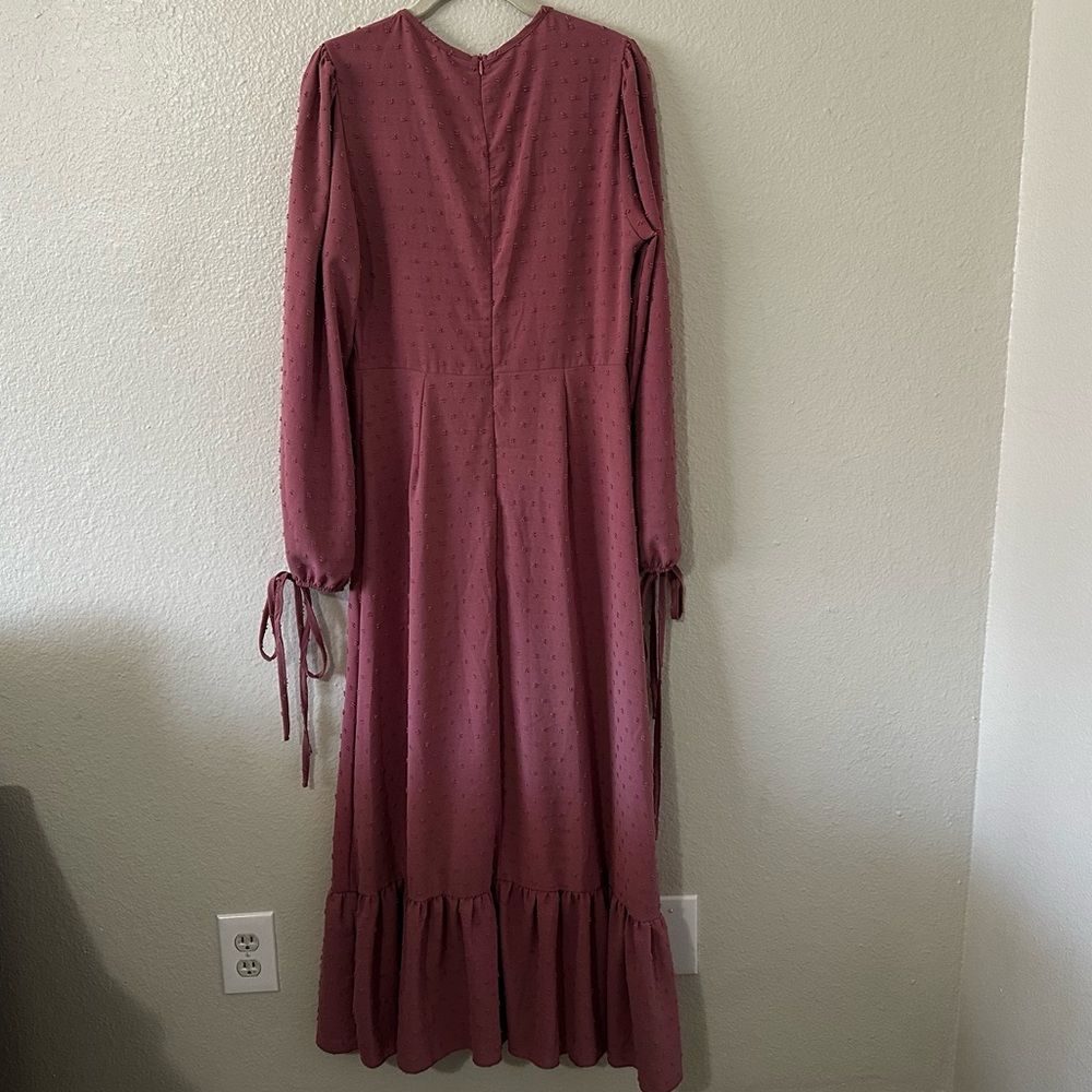 🌻3 for $13🌻 SHEIN | EUC Blush Swiss Dot Embroidered Dress Long Sleeve Size M - Picture 6 of 10